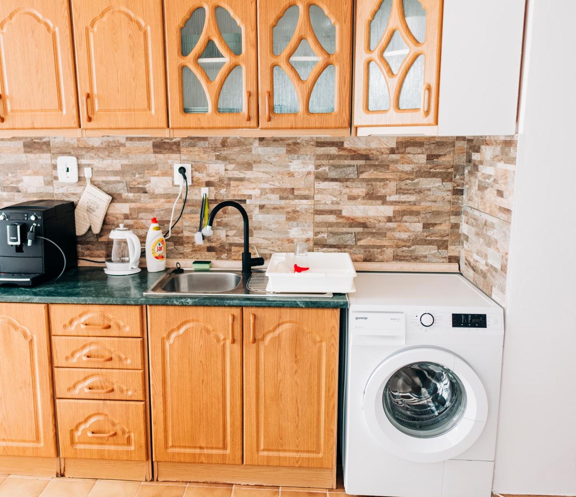 Castle Village Apartment Krásnohorské Podhradie エクステリア 写真